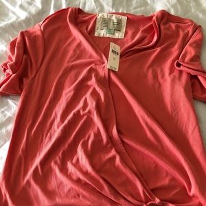 Anthropologie shirt in Xs